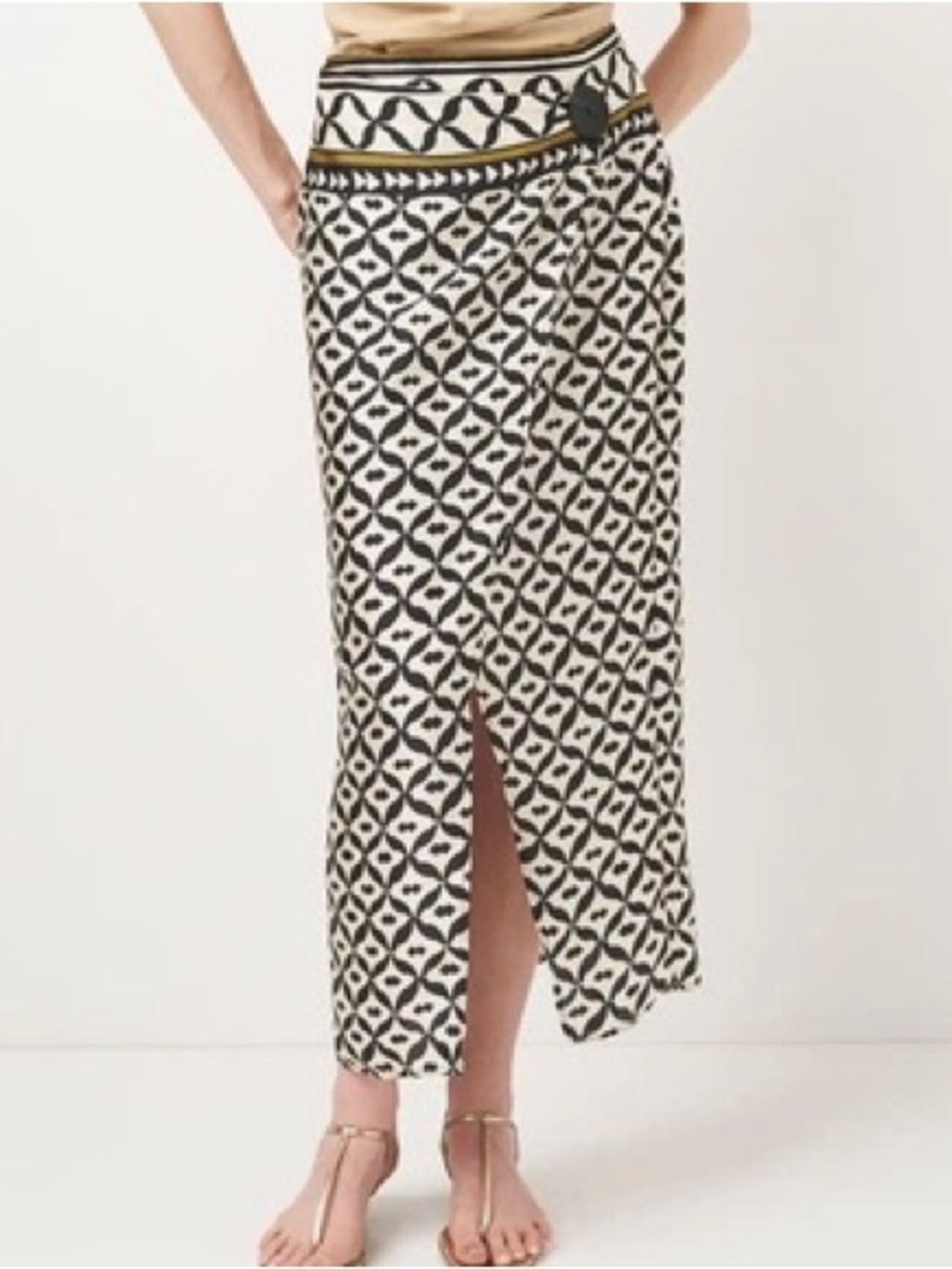 Zara Cream and Black Geometric Midi Skirt with Olive-Striped Waistband sexy - Picture 4 of 5